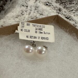Elegant Pearl Stud Earrings 10mm button